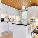 8 Person In Vaeggerlose-by Traum Bøtø By