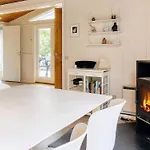 8 Person In Vaeggerlose-by Traum Bøtø By